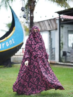 Alternative view of Long Khimar – 71