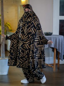 Alternative view of Khimar & Plazu - 202