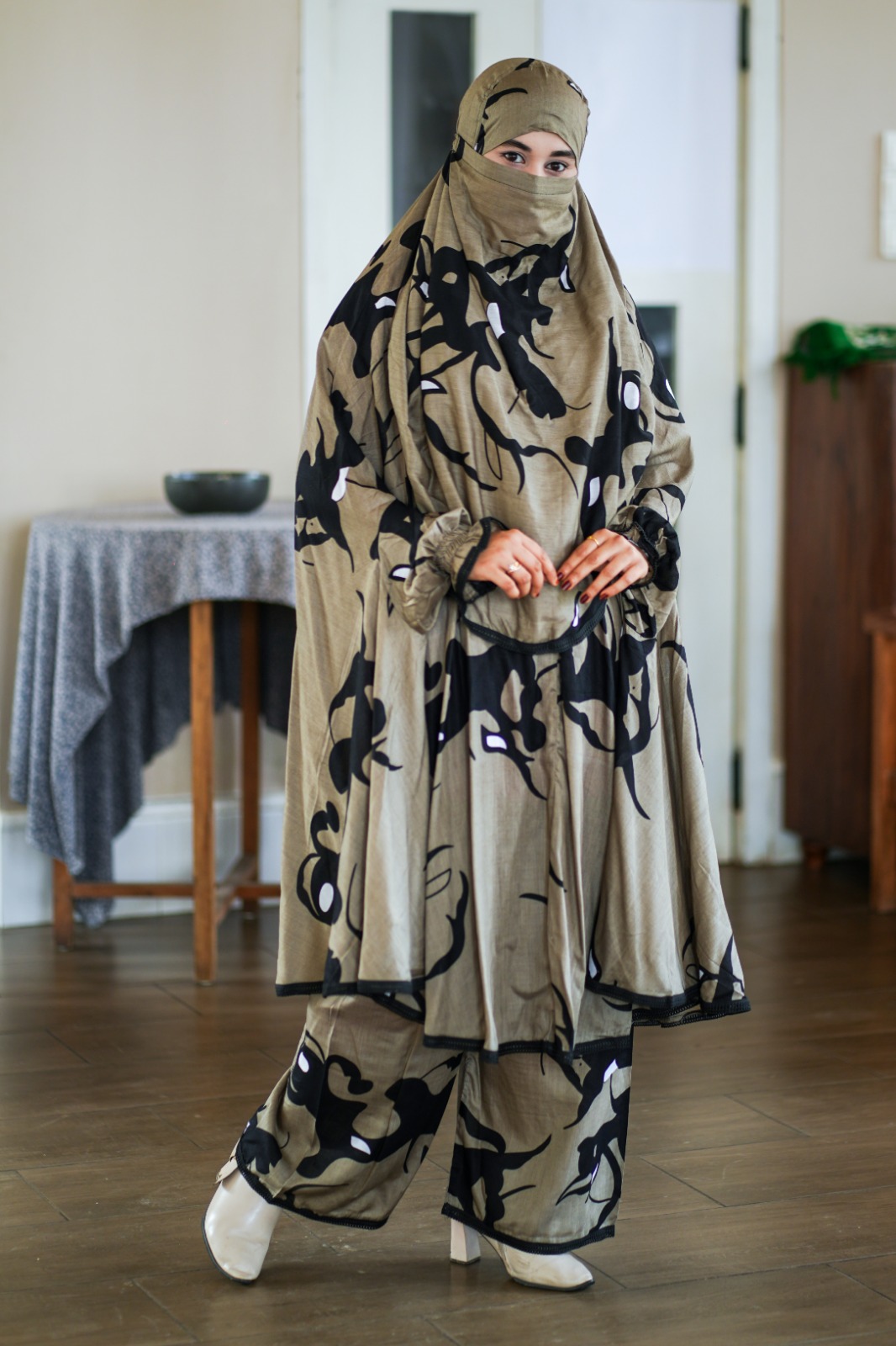Khimar & Plazu - 203 - Image 2