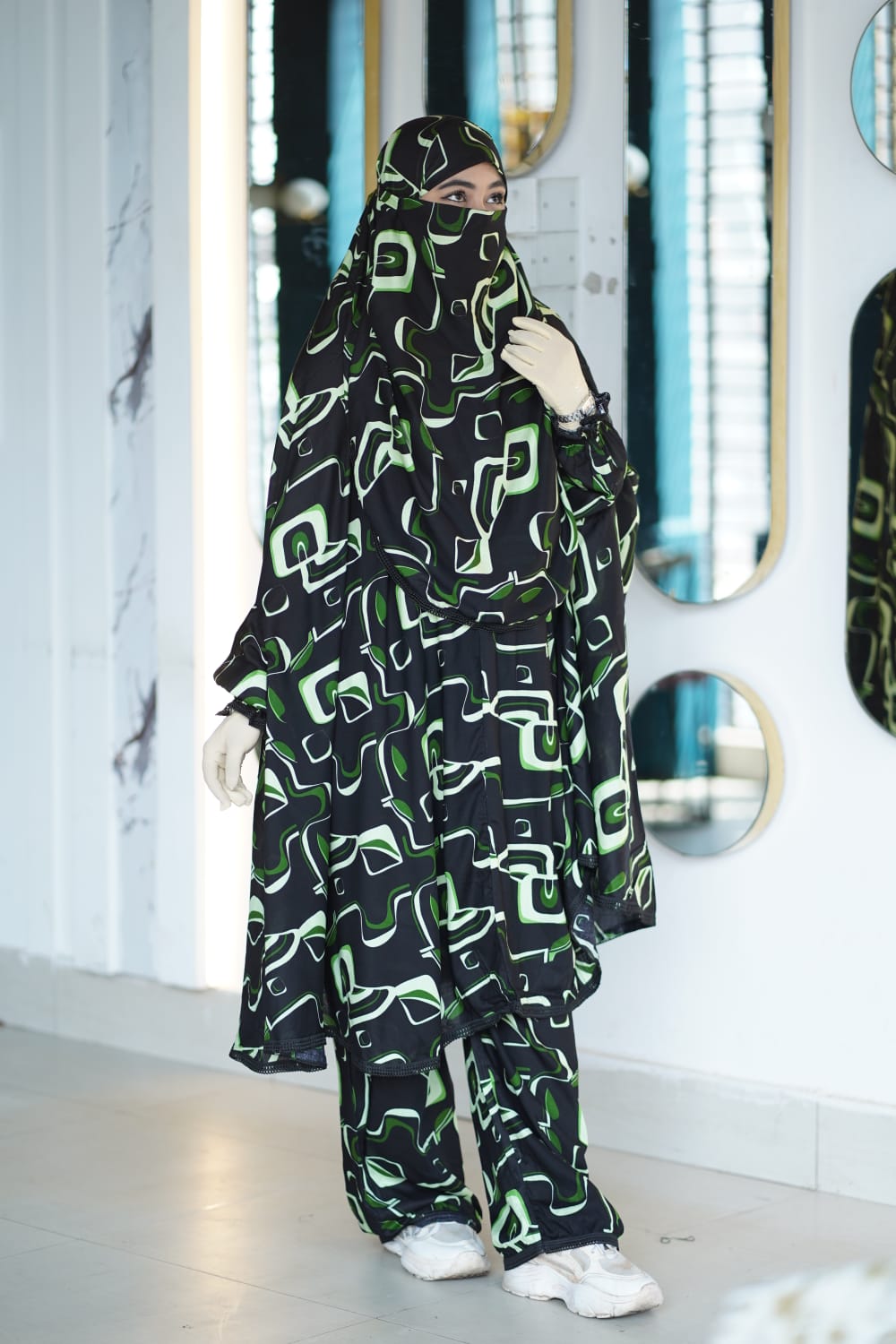 Khimar & Plazu - 217 - Image 2