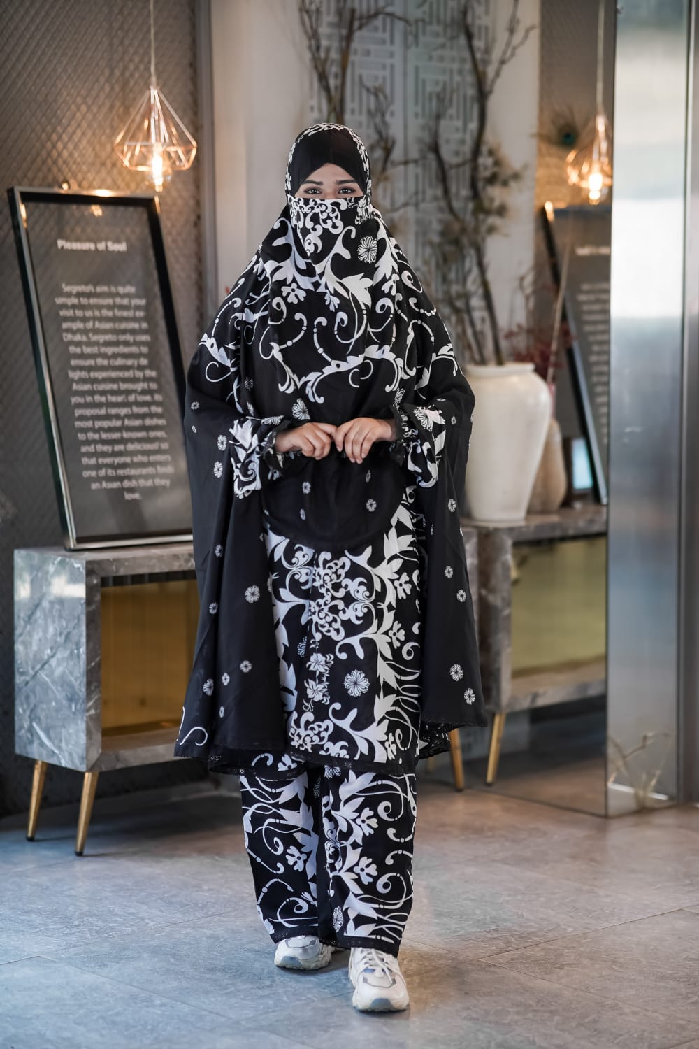 Khimar & Plazu - 207 - Image 2