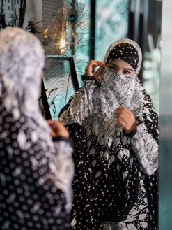 Alternative view of Khimar & Plazu – 112