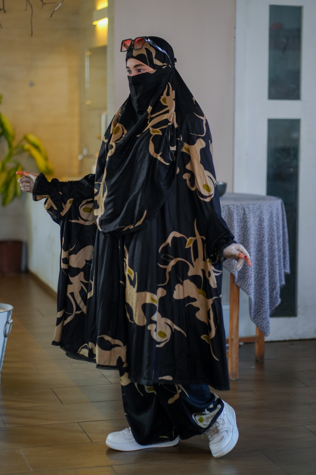 Khimar & Plazu - 201 - Image 3