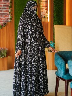 Alternative view of Long Khimar - 54