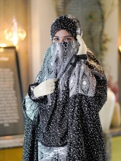 Alternative view of Khimar & Plazu - 209