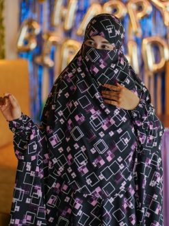 Alternative view of Long Khimar – 70